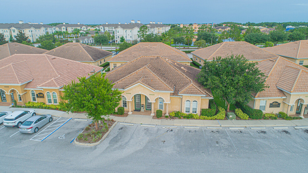 3206-3208 Hillsdale Ln, Kissimmee, FL à louer - Photo de l’immeuble – Image 3 sur 18