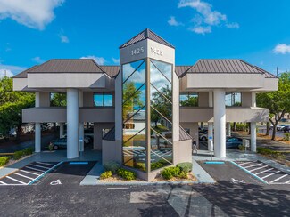 Plus de détails pour 1425 Viscaya Pky, Cape Coral, FL - Bureau à louer