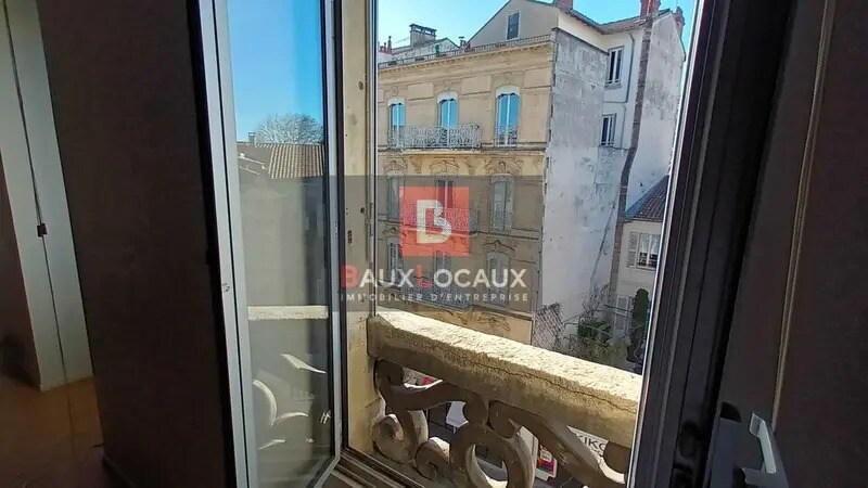 Bureau dans Avignon à louer - Photo intérieure – Image 2 sur 5
