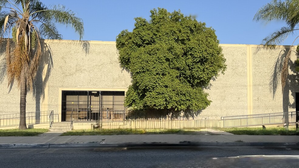 2212-2312 Edwards Ave, South El Monte, CA à louer - Photo de l’immeuble – Image 2 sur 11