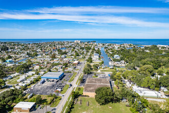 7010 & 7012, Hudson, FL - VUE AÉRIENNE  vue de carte