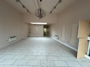 4 Coombe Ln, Londres à louer Photo intérieure– Image 2 sur 2