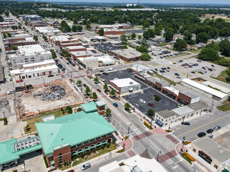 Main Street Square portefeuille de 2 biens à vendre sur LoopNet.fr - Aérien – Image 3 sur 11