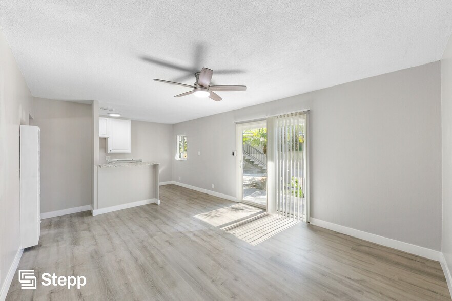 3351 Marine Ave, Gardena, CA à vendre - Photo de l’immeuble – Image 3 sur 14