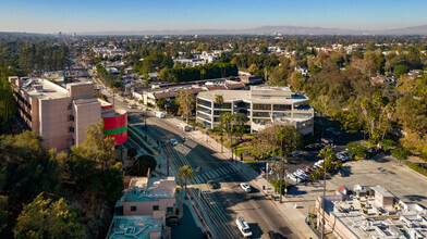 12711 Ventura Blvd, Studio City, CA - VUE AÉRIENNE  vue de carte - Image1