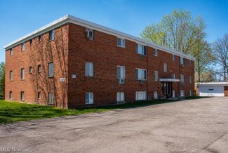 Plus de détails pour 18911 Bella Dr, Cleveland, OH - Logement à vendre