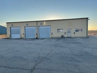 Plus de détails pour 1604 Schwan Dr, Mendota, IL - Industriel/Logistique à vendre