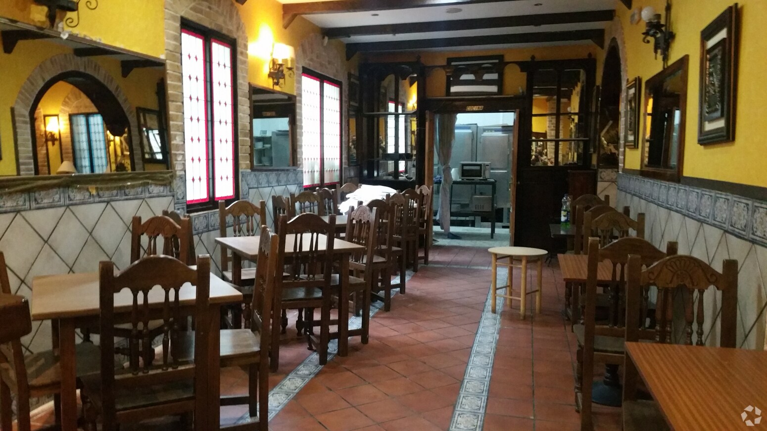 Local commercial dans Ávila, Ávila à louer Photo intérieure– Image 1 sur 8