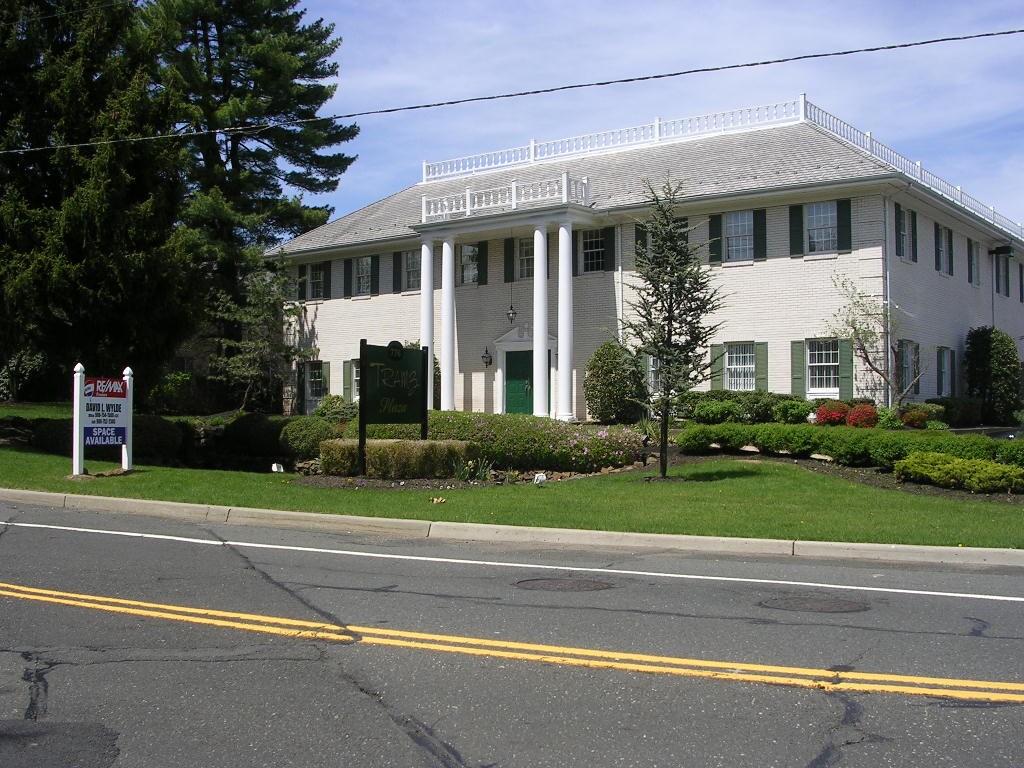 776 Mountain Blvd, Watchung, NJ à louer Photo de l’immeuble– Image 1 sur 21