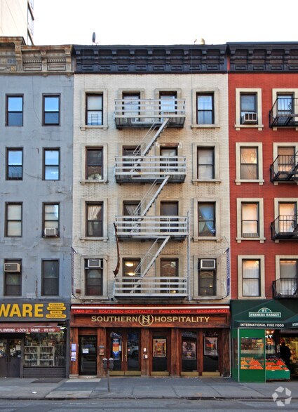 1460 Second Ave, New York, NY à vendre - Photo de l’immeuble – Image 1 sur 3