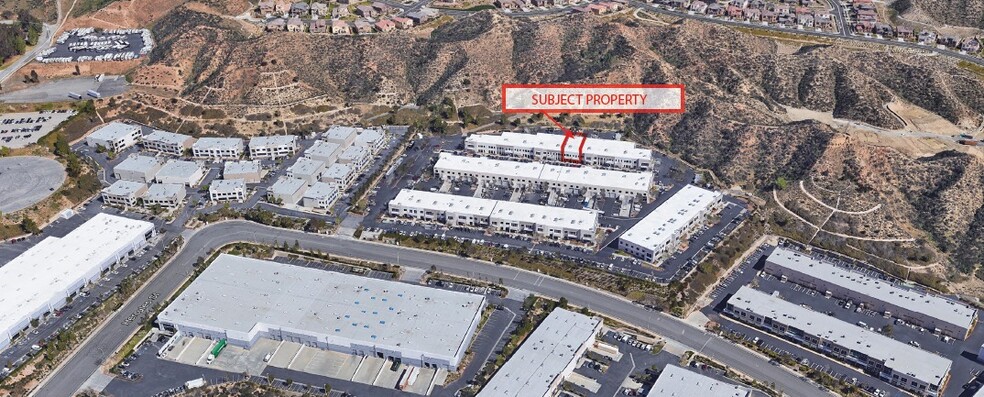 28348 Constellation Rd, Valencia, CA à louer - Aérien – Image 3 sur 11