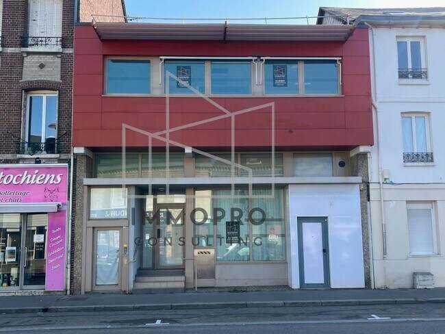 Plus de détails pour Local commercial à vendre
