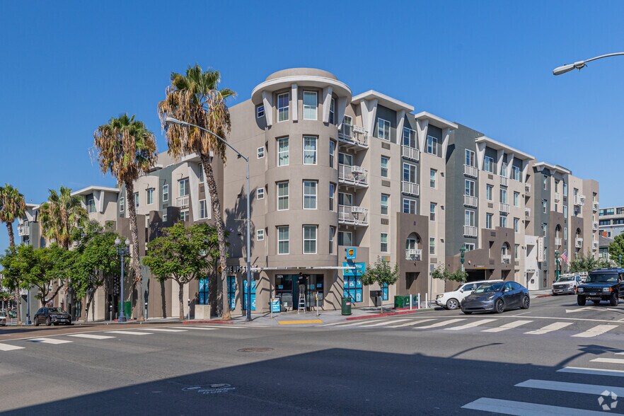 2040 Columbia St, San Diego, CA à vendre - Photo principale – Image 1 sur 1