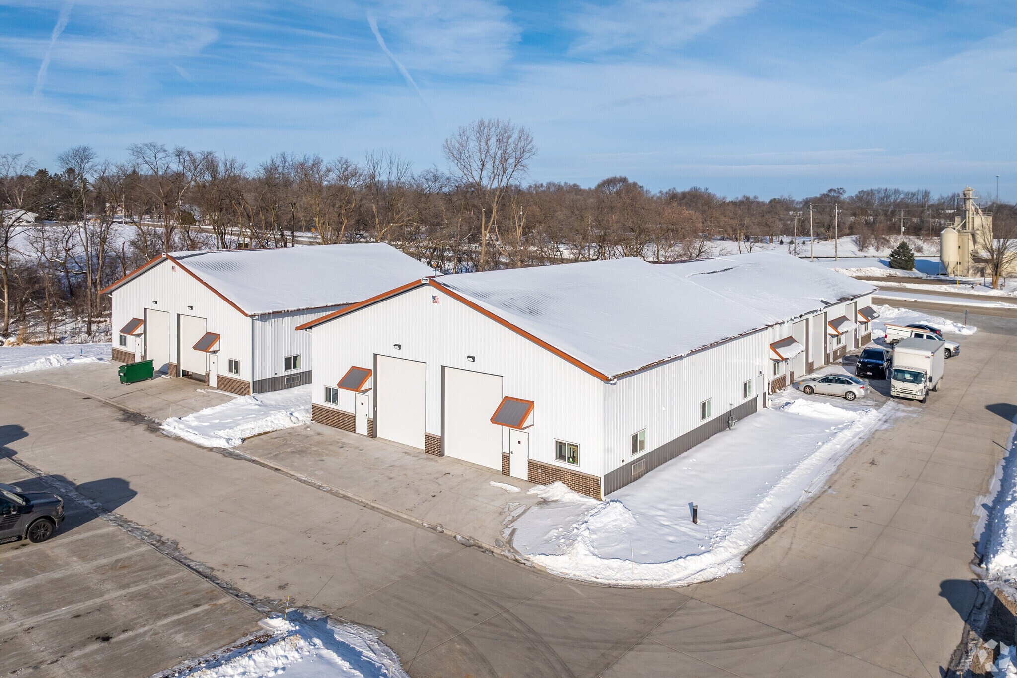 3439 County Hwy D, West Bend, WI à louer Photo principale– Image 1 sur 3