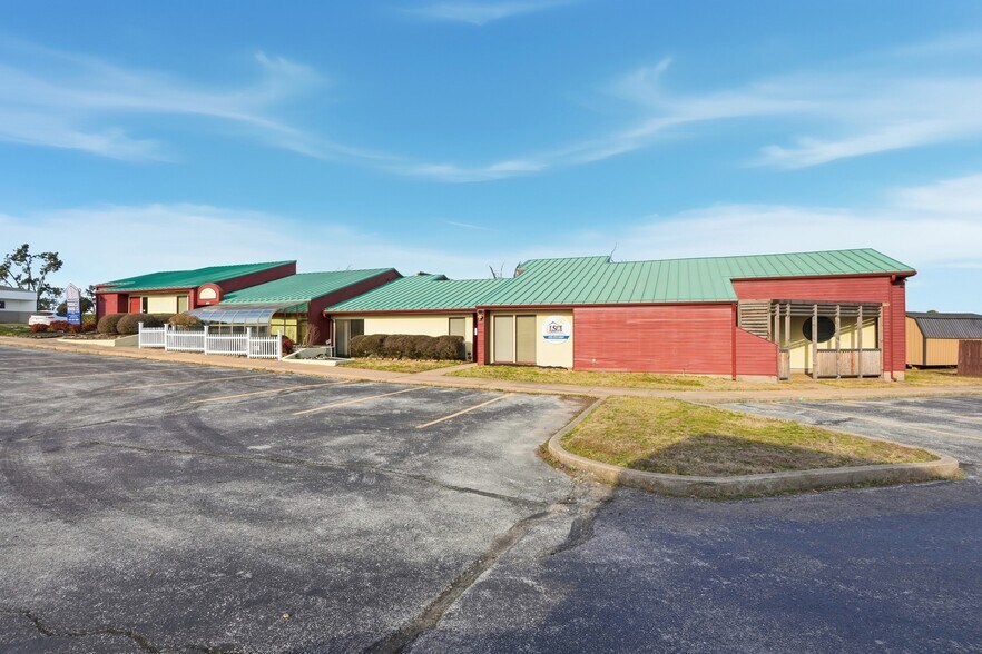 1102-1108 Poplar Pl, Rogers, AR à louer - Photo de l’immeuble – Image 3 sur 12