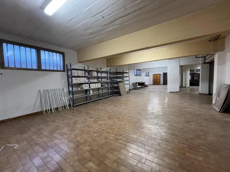 Industriel/Logistique dans Nice à vendre - Photo intérieure – Image 2 sur 11