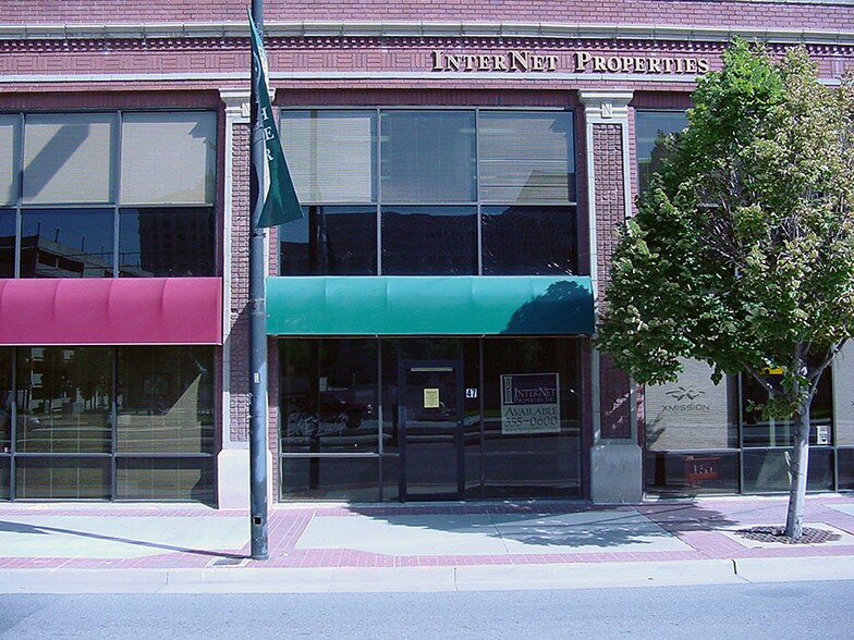 43-51 E 400 S, Salt Lake City, UT à louer - Photo de l’immeuble – Image 3 sur 4