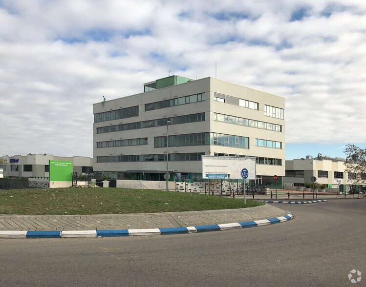 Industriel/Logistique dans Coslada, Madrid à vendre - Photo principale – Image 1 sur 1