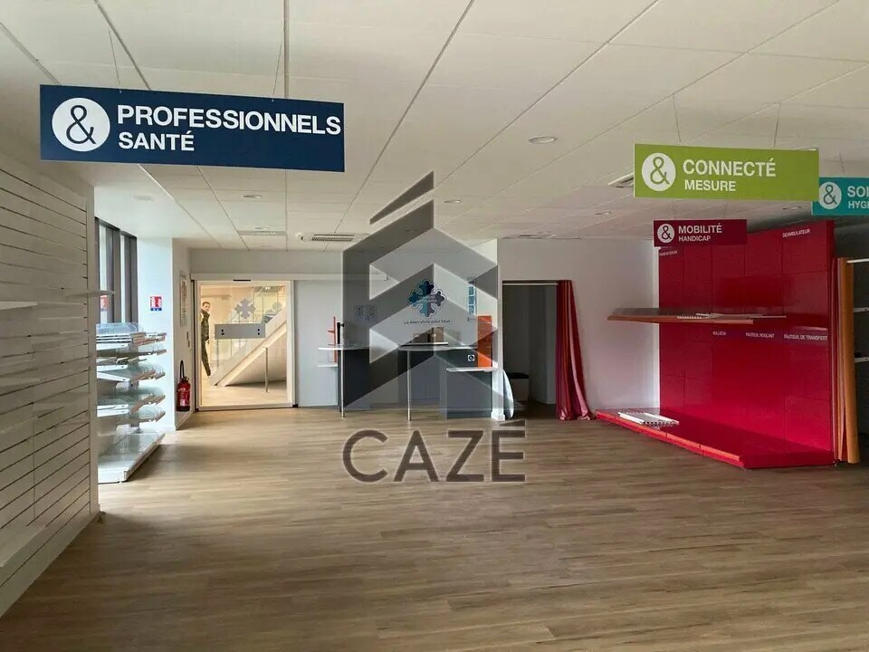Local commercial dans Mées à louer Photo de l’immeuble– Image 1 sur 9