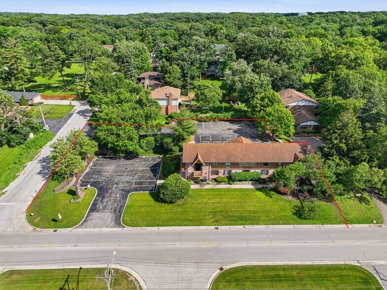 8265 S Archer Ave, Willow Springs, IL à vendre - Photo de l’immeuble – Image 1 sur 41