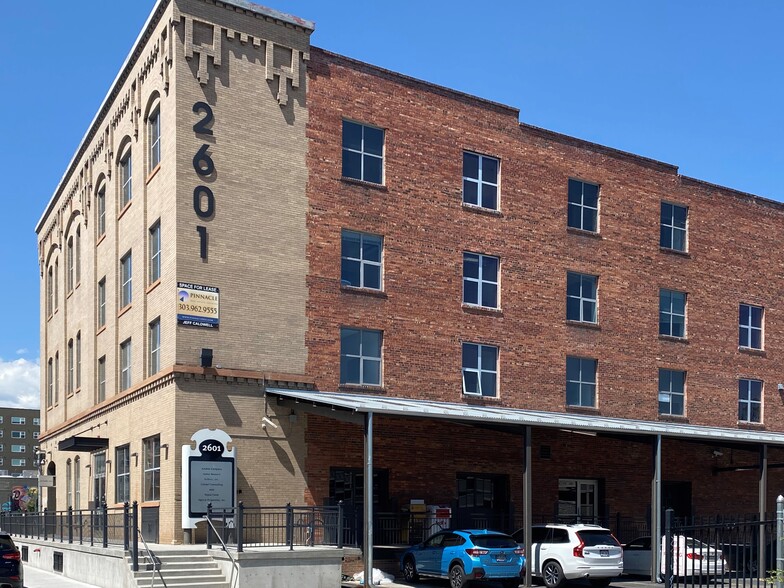 2601-2609 Blake St, Denver, CO à louer - Photo de l’immeuble – Image 1 sur 10