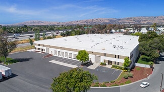Plus de détails pour 905 McLaughlin Ave, San Jose, CA - Industriel/Logistique à louer