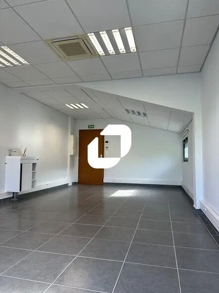 Bureau dans Chambourcy à louer - Photo intérieure – Image 3 sur 7