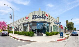Plus de détails pour 7763-7767 Beverly Blvd, Los Angeles, CA - Bureau/Local commercial, Local commercial à louer