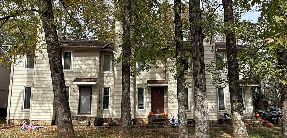 9002 Mahogany Row SE, Huntsville, AL à vendre - Photo de l’immeuble – Image 2 sur 5