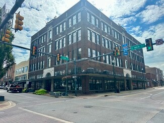 Plus de détails pour 300 E Main St, Johnson City, TN - Bureau, Bureau/Local commercial à louer