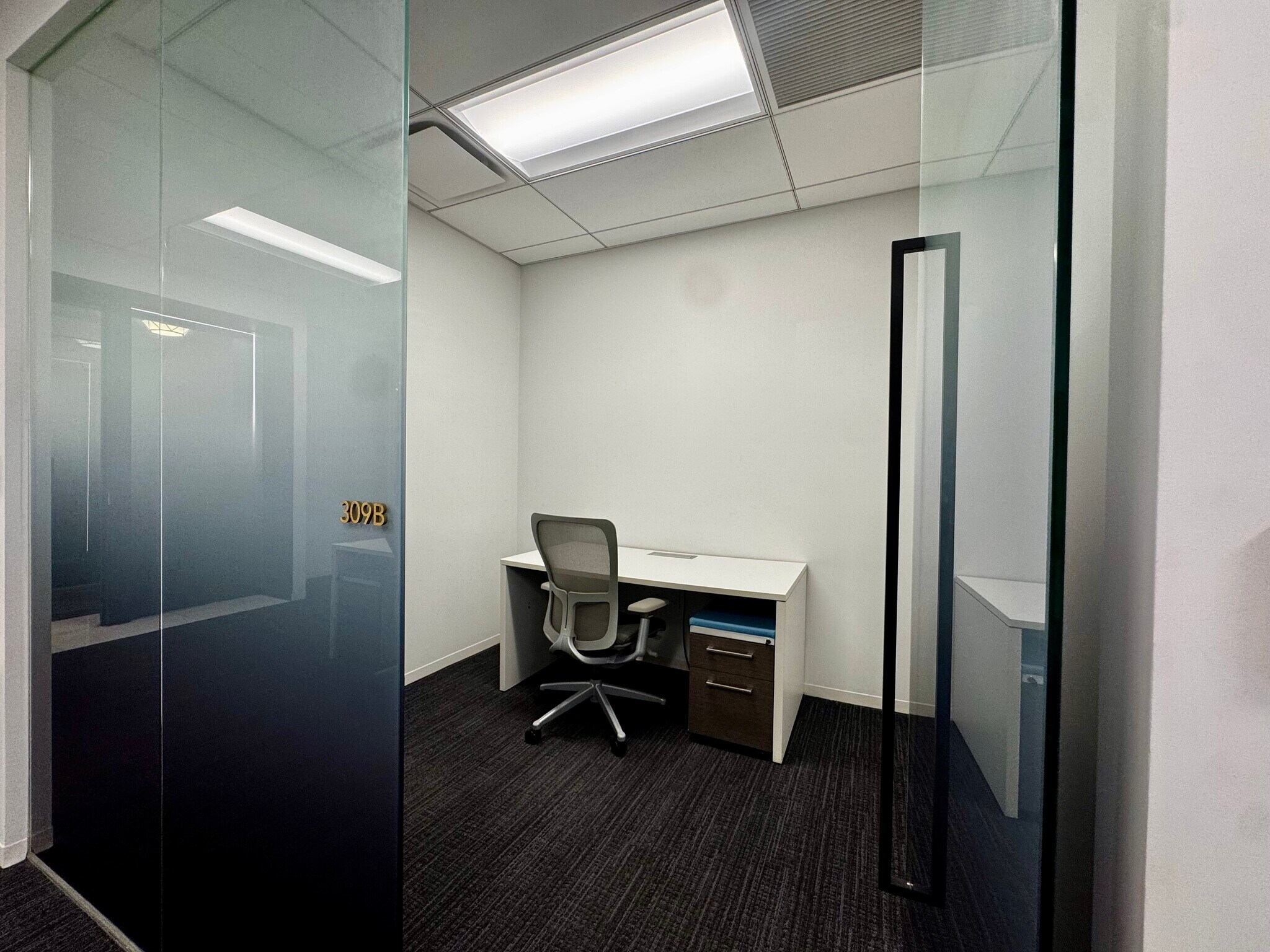 1185 Avenue of the Americas, New York, NY à louer Photo intérieure– Image 1 sur 12