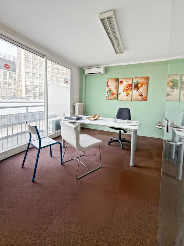 Plus de détails pour Rue Des Fabres, Marseille 1er - Bureau à vendre