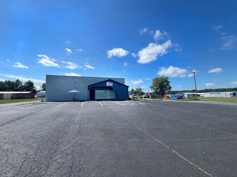 441 W Broad St, Pataskala, OH à vendre - Photo de l’immeuble – Image 1 sur 9
