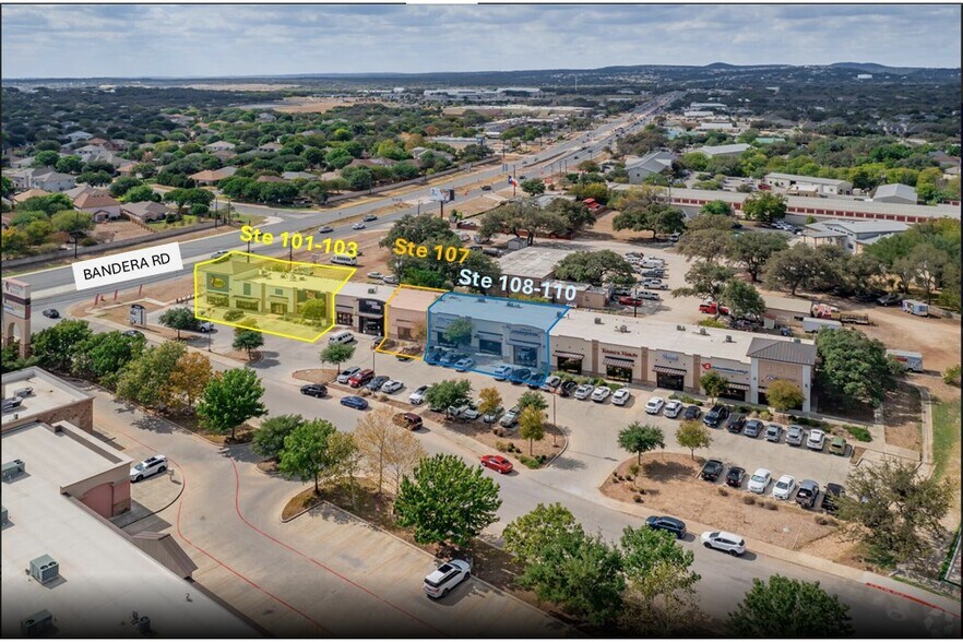 12030 Bandera Rd, Helotes, TX à louer - Photo de l’immeuble – Image 2 sur 12