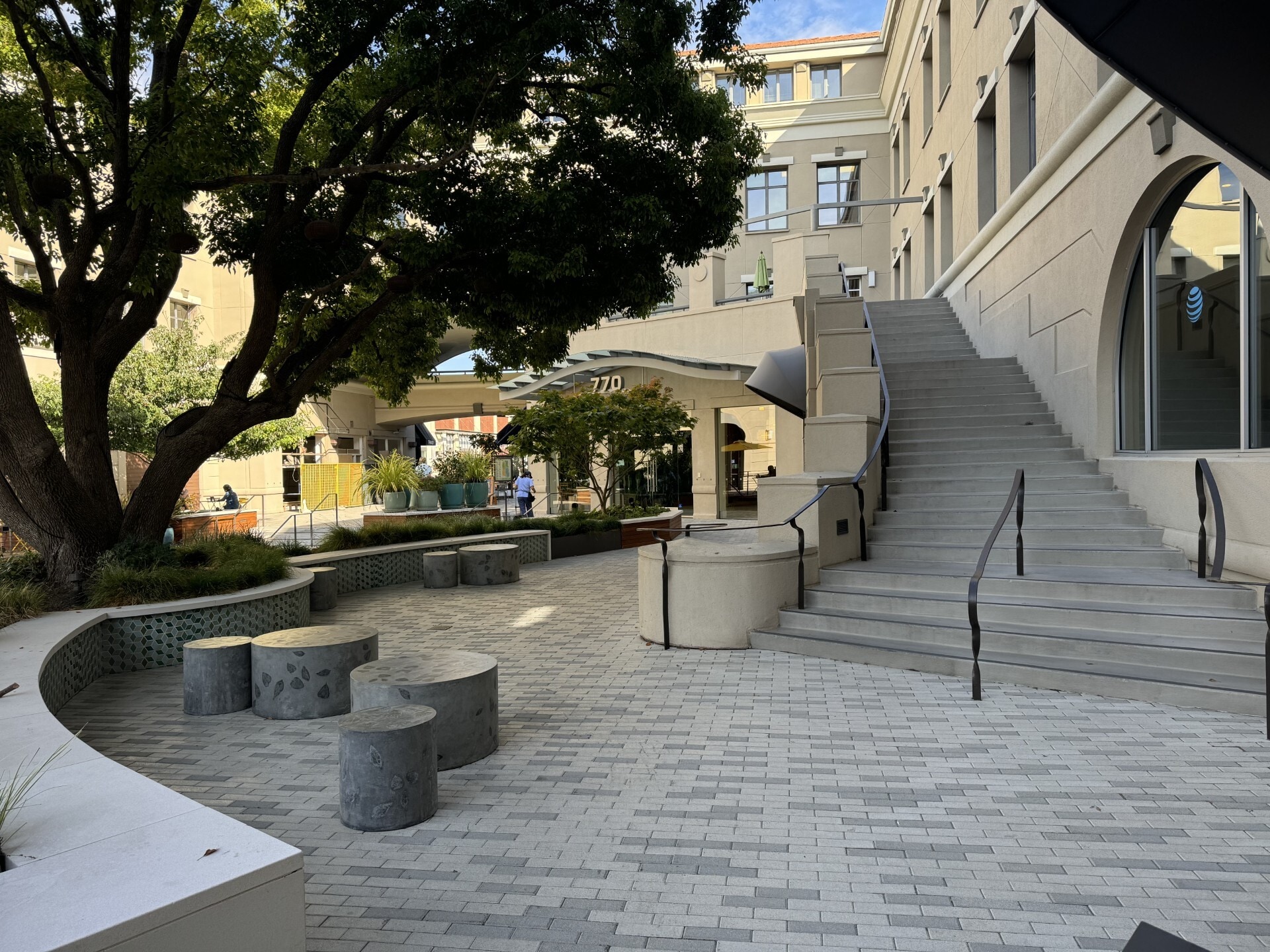 770 Tamalpais Dr, Corte Madera, CA à louer Photo principale– Image 1 sur 13