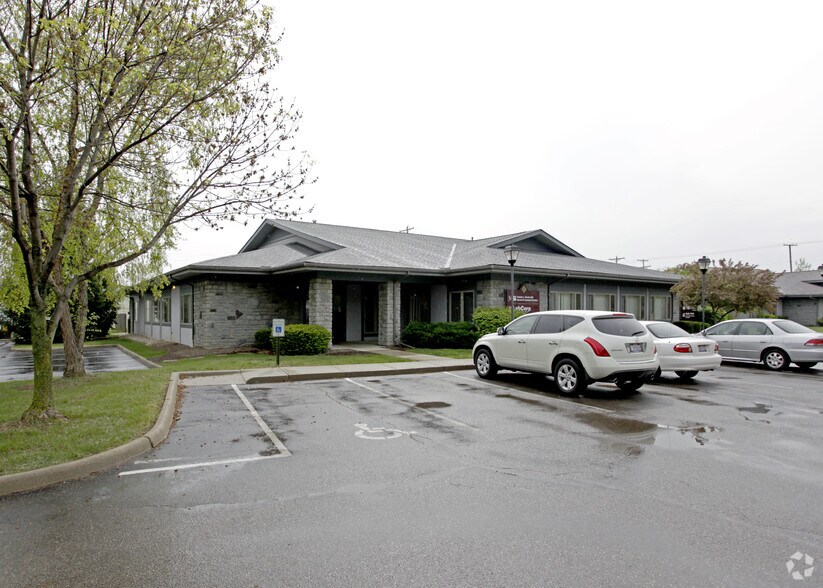 54-62 Westerview Dr, Westerville, OH à louer - Photo de l’immeuble – Image 2 sur 2
