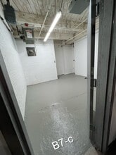 1027 Grand St, Brooklyn, NY à louer Photo intérieure– Image 1 sur 1