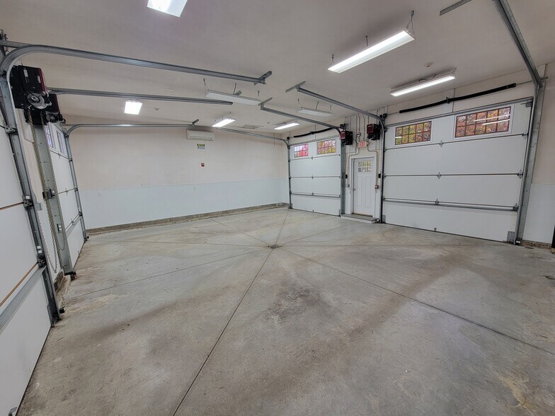 17 North Rd, Chelmsford, MA à louer - Photo intérieure – Image 3 sur 15