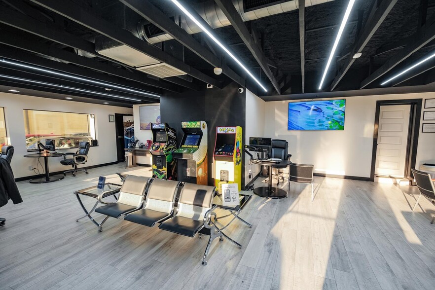 4106-4122 O'Banion Rd, Garland, TX à vendre - Photo intérieure – Image 2 sur 23