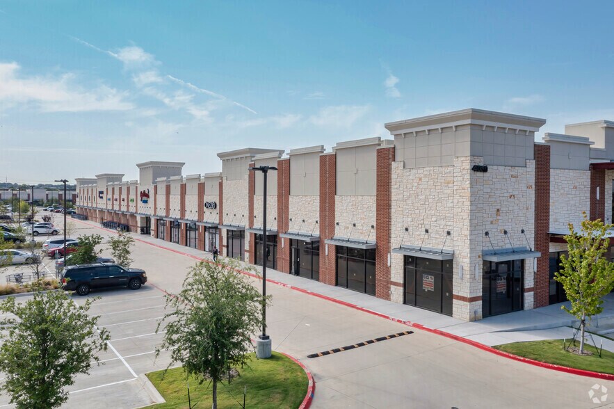 4060 State Highway 121, Carrollton, TX à louer - Photo principale – Image 3 sur 11