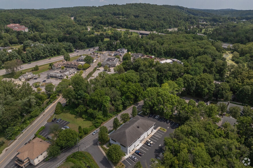 3699 Old Yorktown Rd, Shrub Oak, NY à louer - Aérien – Image 2 sur 5