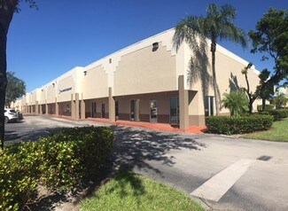 Plus de détails pour 8001 W 26th Ave, Hialeah, FL - Local d'activités à louer