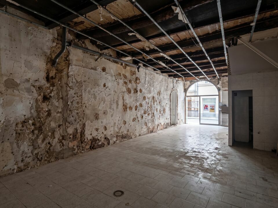 Local commercial dans Vence à vendre Photo intérieure– Image 1 sur 5