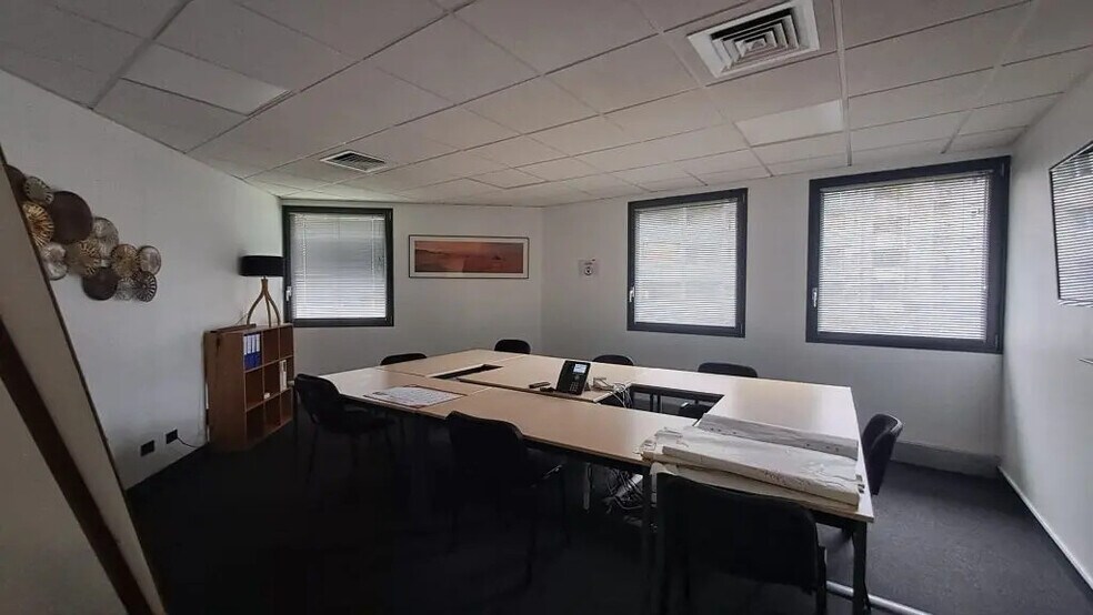 Bureau dans Lyon à louer - Photo de l’immeuble – Image 2 sur 5