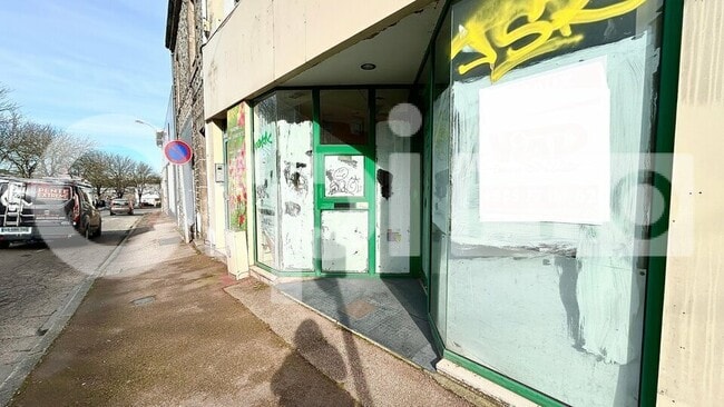 Plus de détails pour Local commercial à louer