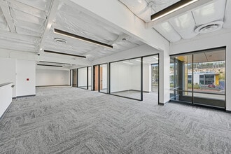 11555 Sorrento Valley Rd, San Diego, CA à louer Photo intérieure– Image 2 sur 11