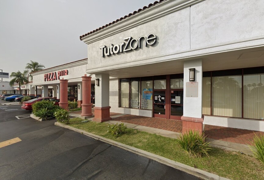 1471-1651 W Whittier Blvd, La Habra, CA à louer - Photo de l’immeuble – Image 1 sur 15