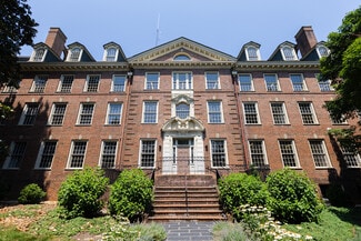 Plus de détails pour 425 Locust Ave, Charlottesville, VA - Bureau à louer