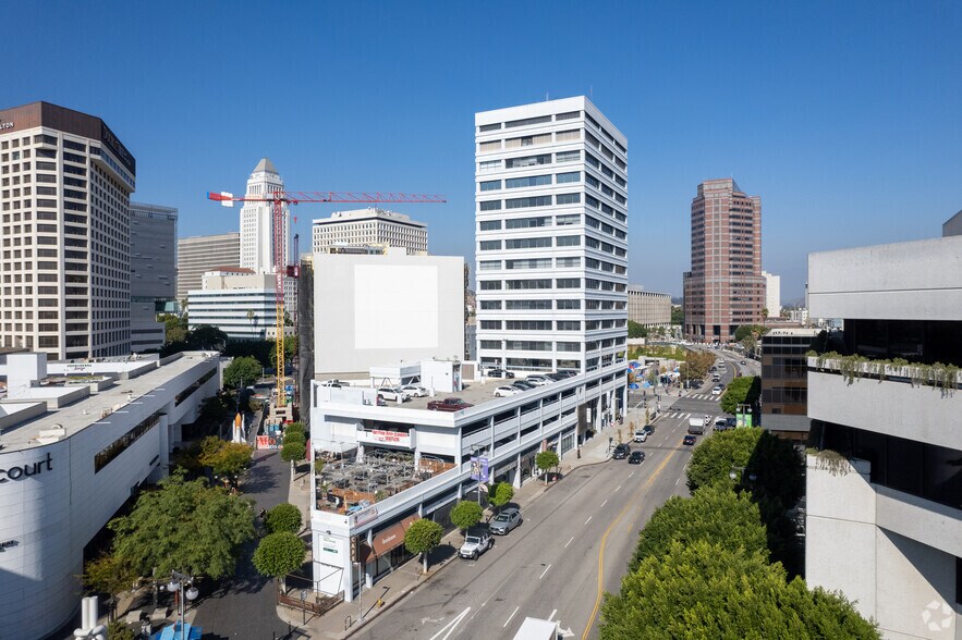 250 E 1st St, Los Angeles, CA à louer - Photo de l’immeuble – Image 2 sur 4