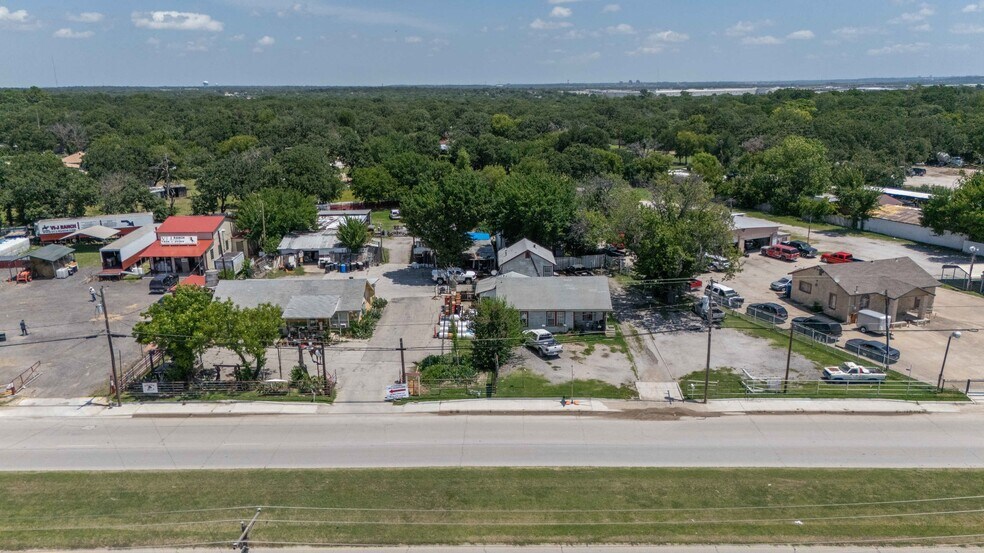4001 Mansfield Hwy, Fort Worth, TX à vendre - Photo de l’immeuble – Image 3 sur 4